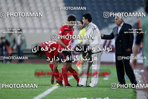 1187580, Tehran, Iran, لیگ برتر فوتبال ایران، Persian Gulf Cup، Week 31، Second Leg، Persepolis 2 v 1 Steel Azin on 2011/04/15 at Azadi Stadium