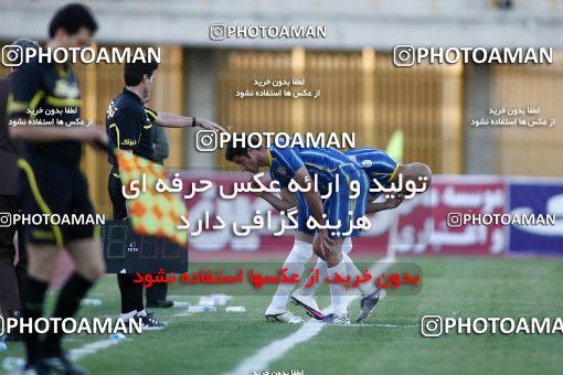 1188706, Karaj, [*parameter:4*], لیگ برتر فوتبال ایران، Persian Gulf Cup، Week 30، Second Leg، Saipa 0 v 0 Naft Tehran on 2011/04/15 at Enghelab Stadium