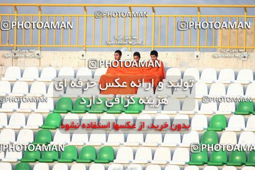 1188719, Karaj, [*parameter:4*], لیگ برتر فوتبال ایران، Persian Gulf Cup، Week 30، Second Leg، Saipa 0 v 0 Naft Tehran on 2011/04/15 at Enghelab Stadium