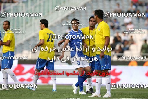 1189626, Tehran, Iran, لیگ برتر فوتبال ایران، Persian Gulf Cup، Week 31، Second Leg، Esteghlal 6 v 2 Sanat Naft Abadan on 2011/04/23 at Azadi Stadium