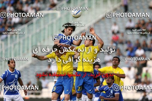 1189631, Tehran, Iran, لیگ برتر فوتبال ایران، Persian Gulf Cup، Week 31، Second Leg، Esteghlal 6 v 2 Sanat Naft Abadan on 2011/04/23 at Azadi Stadium