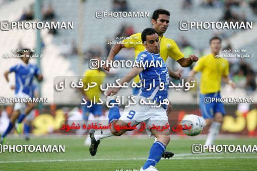 1189720, Tehran, Iran, لیگ برتر فوتبال ایران، Persian Gulf Cup، Week 31، Second Leg، Esteghlal 6 v 2 Sanat Naft Abadan on 2011/04/23 at Azadi Stadium