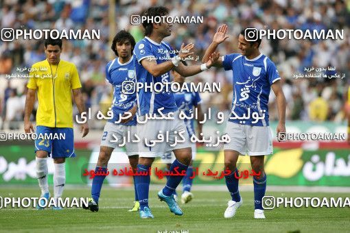 1189652, Tehran, Iran, لیگ برتر فوتبال ایران، Persian Gulf Cup، Week 31، Second Leg، Esteghlal 6 v 2 Sanat Naft Abadan on 2011/04/23 at Azadi Stadium