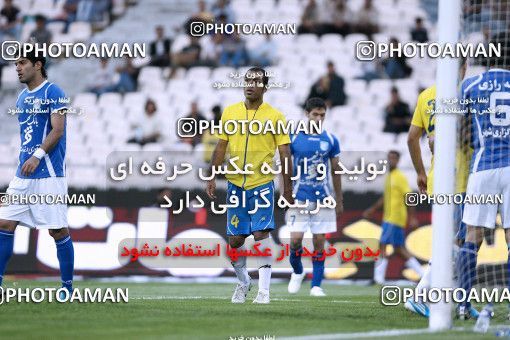 1189732, Tehran, Iran, لیگ برتر فوتبال ایران، Persian Gulf Cup، Week 31، Second Leg، Esteghlal 6 v 2 Sanat Naft Abadan on 2011/04/23 at Azadi Stadium
