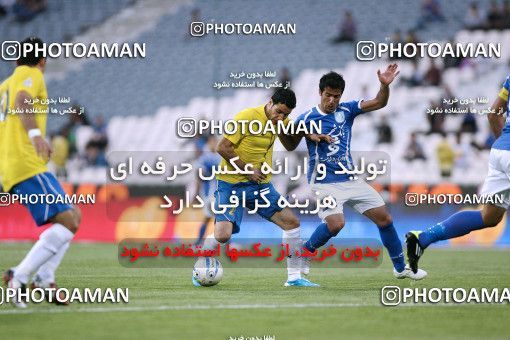 1189700, Tehran, Iran, لیگ برتر فوتبال ایران، Persian Gulf Cup، Week 31، Second Leg، Esteghlal 6 v 2 Sanat Naft Abadan on 2011/04/23 at Azadi Stadium