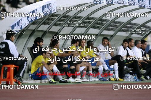 1189603, Tehran, Iran, لیگ برتر فوتبال ایران، Persian Gulf Cup، Week 31، Second Leg، Esteghlal 6 v 2 Sanat Naft Abadan on 2011/04/23 at Azadi Stadium