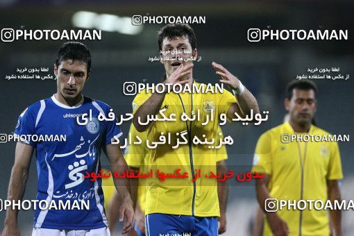 1189640, Tehran, Iran, لیگ برتر فوتبال ایران، Persian Gulf Cup، Week 31، Second Leg، Esteghlal 6 v 2 Sanat Naft Abadan on 2011/04/23 at Azadi Stadium