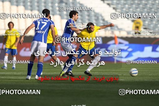 1190532, Tehran, Iran, لیگ برتر فوتبال ایران، Persian Gulf Cup، Week 31، Second Leg، Esteghlal 6 v 2 Sanat Naft Abadan on 2011/04/23 at Azadi Stadium