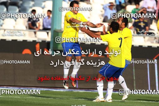 1190508, Tehran, Iran, لیگ برتر فوتبال ایران، Persian Gulf Cup، Week 31، Second Leg، Esteghlal 6 v 2 Sanat Naft Abadan on 2011/04/23 at Azadi Stadium