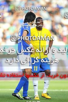 1190725, Tehran, Iran, لیگ برتر فوتبال ایران، Persian Gulf Cup، Week 31، Second Leg، Esteghlal 6 v 2 Sanat Naft Abadan on 2011/04/23 at Azadi Stadium
