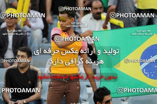 1190736, Tehran, Iran, لیگ برتر فوتبال ایران، Persian Gulf Cup، Week 31، Second Leg، Esteghlal 6 v 2 Sanat Naft Abadan on 2011/04/23 at Azadi Stadium
