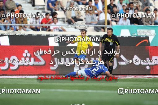 1190541, Tehran, Iran, لیگ برتر فوتبال ایران، Persian Gulf Cup، Week 31، Second Leg، Esteghlal 6 v 2 Sanat Naft Abadan on 2011/04/23 at Azadi Stadium
