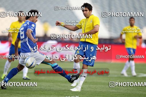 1190584, Tehran, Iran, لیگ برتر فوتبال ایران، Persian Gulf Cup، Week 31، Second Leg، Esteghlal 6 v 2 Sanat Naft Abadan on 2011/04/23 at Azadi Stadium