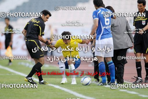 1190365, Tehran, Iran, لیگ برتر فوتبال ایران، Persian Gulf Cup، Week 31، Second Leg، Esteghlal 6 v 2 Sanat Naft Abadan on 2011/04/23 at Azadi Stadium