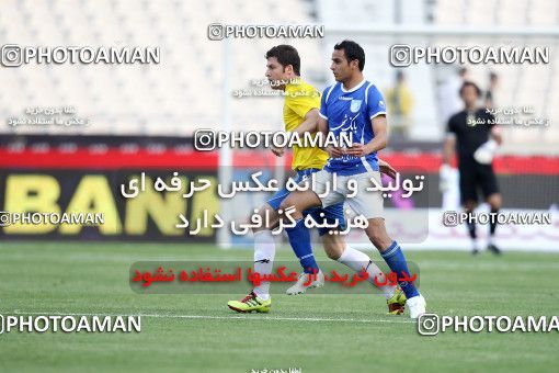1190552, Tehran, Iran, لیگ برتر فوتبال ایران، Persian Gulf Cup، Week 31، Second Leg، Esteghlal 6 v 2 Sanat Naft Abadan on 2011/04/23 at Azadi Stadium