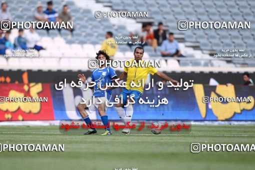 1190470, Tehran, Iran, لیگ برتر فوتبال ایران، Persian Gulf Cup، Week 31، Second Leg، Esteghlal 6 v 2 Sanat Naft Abadan on 2011/04/23 at Azadi Stadium