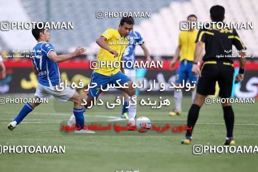 1190720, Tehran, Iran, لیگ برتر فوتبال ایران، Persian Gulf Cup، Week 31، Second Leg، Esteghlal 6 v 2 Sanat Naft Abadan on 2011/04/23 at Azadi Stadium