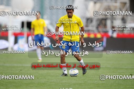 1190312, Tehran, Iran, لیگ برتر فوتبال ایران، Persian Gulf Cup، Week 31، Second Leg، Esteghlal 6 v 2 Sanat Naft Abadan on 2011/04/23 at Azadi Stadium