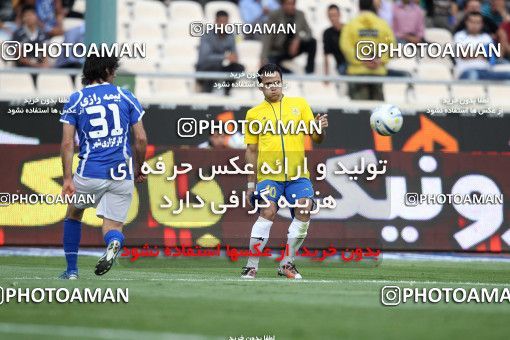 1190514, لیگ برتر فوتبال ایران، Persian Gulf Cup، Week 31، Second Leg، 2011/04/23، Tehran، Azadi Stadium، Esteghlal 6 - 2 Sanat Naft Abadan