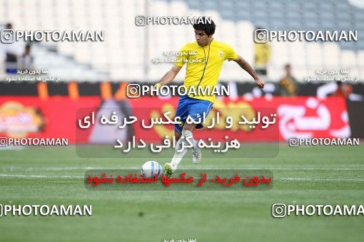 1190485, Tehran, Iran, لیگ برتر فوتبال ایران، Persian Gulf Cup، Week 31، Second Leg، Esteghlal 6 v 2 Sanat Naft Abadan on 2011/04/23 at Azadi Stadium