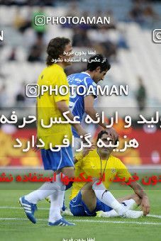 1190433, Tehran, Iran, لیگ برتر فوتبال ایران، Persian Gulf Cup، Week 31، Second Leg، Esteghlal 6 v 2 Sanat Naft Abadan on 2011/04/23 at Azadi Stadium