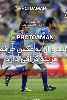 1190394, Tehran, Iran, لیگ برتر فوتبال ایران، Persian Gulf Cup، Week 31، Second Leg، Esteghlal 6 v 2 Sanat Naft Abadan on 2011/04/23 at Azadi Stadium