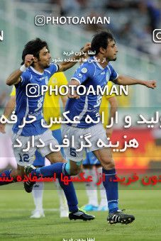 1190699, Tehran, Iran, لیگ برتر فوتبال ایران، Persian Gulf Cup، Week 31، Second Leg، Esteghlal 6 v 2 Sanat Naft Abadan on 2011/04/23 at Azadi Stadium