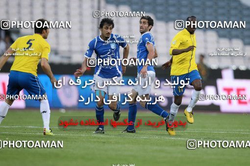 1190449, Tehran, Iran, لیگ برتر فوتبال ایران، Persian Gulf Cup، Week 31، Second Leg، Esteghlal 6 v 2 Sanat Naft Abadan on 2011/04/23 at Azadi Stadium