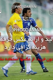 1190647, Tehran, Iran, لیگ برتر فوتبال ایران، Persian Gulf Cup، Week 31، Second Leg، Esteghlal 6 v 2 Sanat Naft Abadan on 2011/04/23 at Azadi Stadium