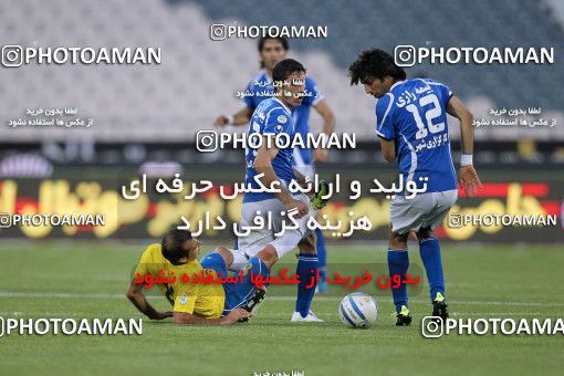 1190658, Tehran, Iran, لیگ برتر فوتبال ایران، Persian Gulf Cup، Week 31، Second Leg، Esteghlal 6 v 2 Sanat Naft Abadan on 2011/04/23 at Azadi Stadium