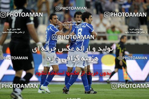 1190726, Tehran, Iran, لیگ برتر فوتبال ایران، Persian Gulf Cup، Week 31، Second Leg، Esteghlal 6 v 2 Sanat Naft Abadan on 2011/04/23 at Azadi Stadium