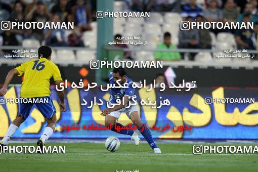 1190570, Tehran, Iran, لیگ برتر فوتبال ایران، Persian Gulf Cup، Week 31، Second Leg، Esteghlal 6 v 2 Sanat Naft Abadan on 2011/04/23 at Azadi Stadium