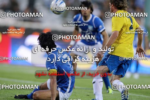 1190307, Tehran, Iran, لیگ برتر فوتبال ایران، Persian Gulf Cup، Week 31، Second Leg، Esteghlal 6 v 2 Sanat Naft Abadan on 2011/04/23 at Azadi Stadium