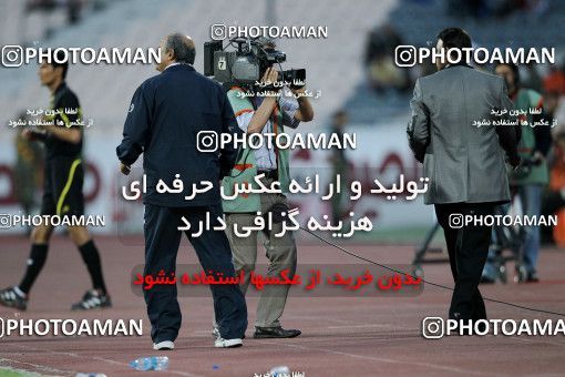 1190693, Tehran, Iran, لیگ برتر فوتبال ایران، Persian Gulf Cup، Week 31، Second Leg، Esteghlal 6 v 2 Sanat Naft Abadan on 2011/04/23 at Azadi Stadium