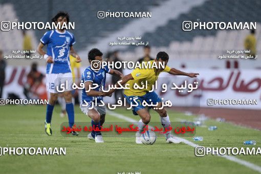 1190398, Tehran, Iran, لیگ برتر فوتبال ایران، Persian Gulf Cup، Week 31، Second Leg، Esteghlal 6 v 2 Sanat Naft Abadan on 2011/04/23 at Azadi Stadium