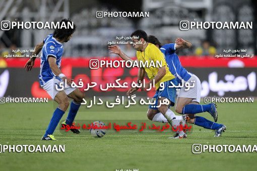 1190681, Tehran, Iran, لیگ برتر فوتبال ایران، Persian Gulf Cup، Week 31، Second Leg، Esteghlal 6 v 2 Sanat Naft Abadan on 2011/04/23 at Azadi Stadium