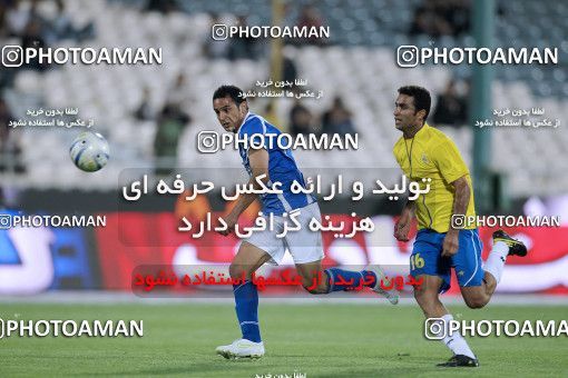 1190530, Tehran, Iran, لیگ برتر فوتبال ایران، Persian Gulf Cup، Week 31، Second Leg، Esteghlal 6 v 2 Sanat Naft Abadan on 2011/04/23 at Azadi Stadium