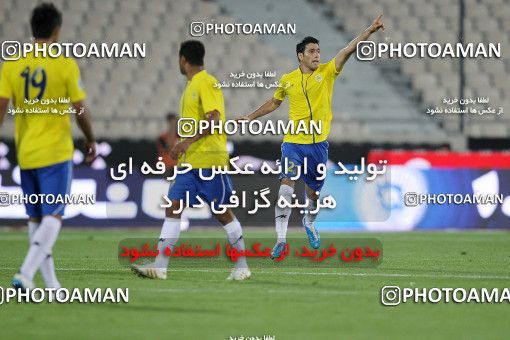 1190389, Tehran, Iran, لیگ برتر فوتبال ایران، Persian Gulf Cup، Week 31، Second Leg، Esteghlal 6 v 2 Sanat Naft Abadan on 2011/04/23 at Azadi Stadium