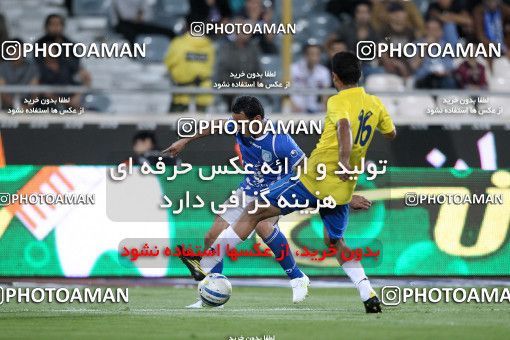 1190599, Tehran, Iran, لیگ برتر فوتبال ایران، Persian Gulf Cup، Week 31، Second Leg، Esteghlal 6 v 2 Sanat Naft Abadan on 2011/04/23 at Azadi Stadium