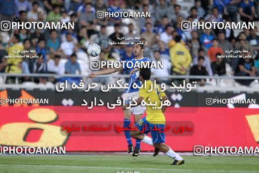 1190443, Tehran, Iran, لیگ برتر فوتبال ایران، Persian Gulf Cup، Week 31، Second Leg، Esteghlal 6 v 2 Sanat Naft Abadan on 2011/04/23 at Azadi Stadium
