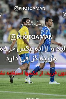 1190605, Tehran, Iran, لیگ برتر فوتبال ایران، Persian Gulf Cup، Week 31، Second Leg، Esteghlal 6 v 2 Sanat Naft Abadan on 2011/04/23 at Azadi Stadium