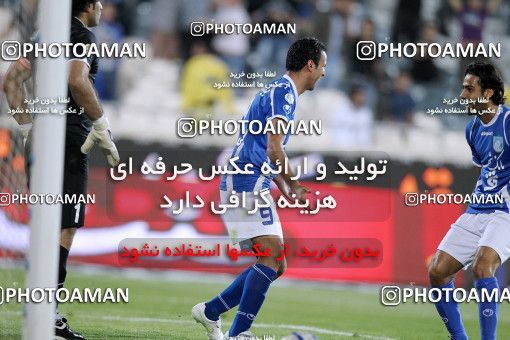 1190700, Tehran, Iran, لیگ برتر فوتبال ایران، Persian Gulf Cup، Week 31، Second Leg، Esteghlal 6 v 2 Sanat Naft Abadan on 2011/04/23 at Azadi Stadium