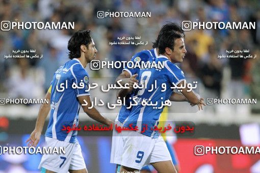 1190608, Tehran, Iran, لیگ برتر فوتبال ایران، Persian Gulf Cup، Week 31، Second Leg، Esteghlal 6 v 2 Sanat Naft Abadan on 2011/04/23 at Azadi Stadium