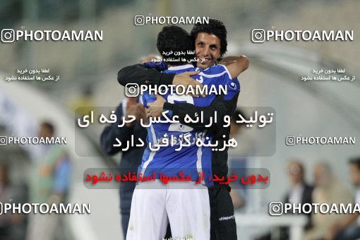 1190407, Tehran, Iran, لیگ برتر فوتبال ایران، Persian Gulf Cup، Week 31، Second Leg، Esteghlal 6 v 2 Sanat Naft Abadan on 2011/04/23 at Azadi Stadium