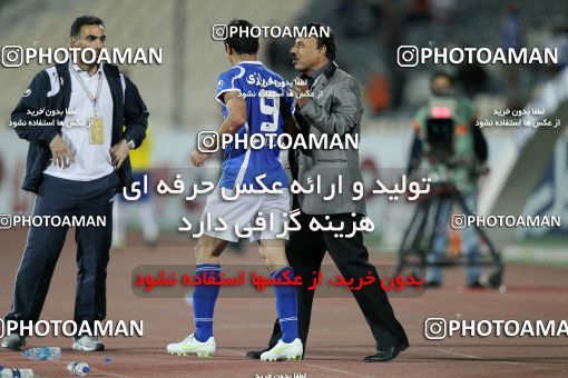 1190706, Tehran, Iran, لیگ برتر فوتبال ایران، Persian Gulf Cup، Week 31، Second Leg، Esteghlal 6 v 2 Sanat Naft Abadan on 2011/04/23 at Azadi Stadium