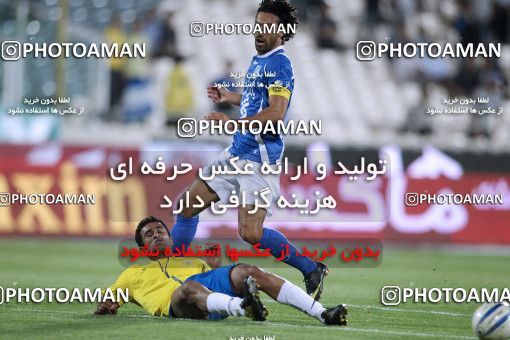 1190538, Tehran, Iran, لیگ برتر فوتبال ایران، Persian Gulf Cup، Week 31، Second Leg، Esteghlal 6 v 2 Sanat Naft Abadan on 2011/04/23 at Azadi Stadium