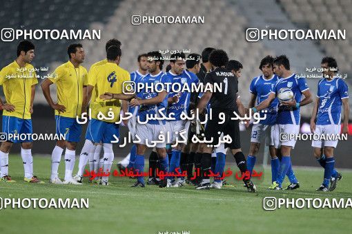 1190769, Tehran, Iran, لیگ برتر فوتبال ایران، Persian Gulf Cup، Week 31، Second Leg، Esteghlal 6 v 2 Sanat Naft Abadan on 2011/04/23 at Azadi Stadium