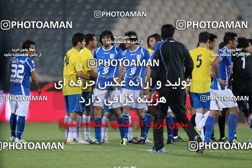 1190484, Tehran, Iran, لیگ برتر فوتبال ایران، Persian Gulf Cup، Week 31، Second Leg، Esteghlal 6 v 2 Sanat Naft Abadan on 2011/04/23 at Azadi Stadium