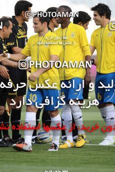 1190601, Tehran, Iran, لیگ برتر فوتبال ایران، Persian Gulf Cup، Week 31، Second Leg، Esteghlal 6 v 2 Sanat Naft Abadan on 2011/04/23 at Azadi Stadium