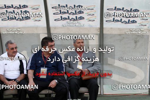 1189166, Tehran, Iran, لیگ برتر فوتبال ایران، Persian Gulf Cup، Week 31، Second Leg، Esteghlal 6 v 2 Sanat Naft Abadan on 2011/04/23 at Azadi Stadium